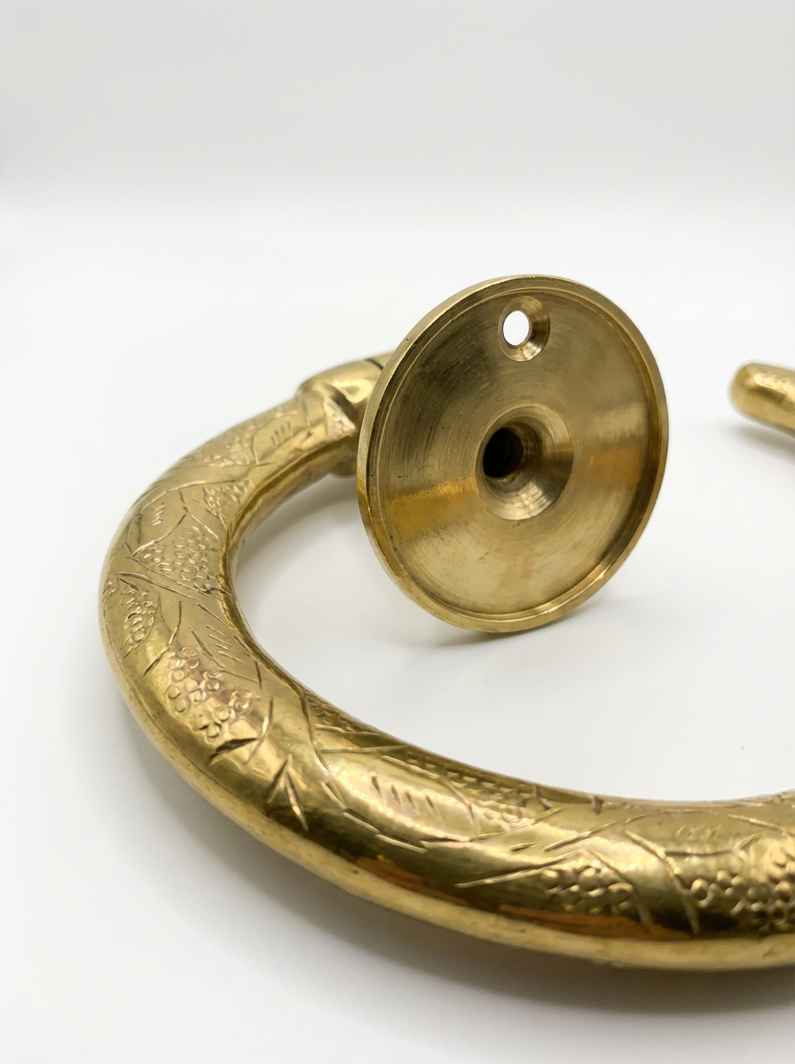 Porte papier gravé Suqara