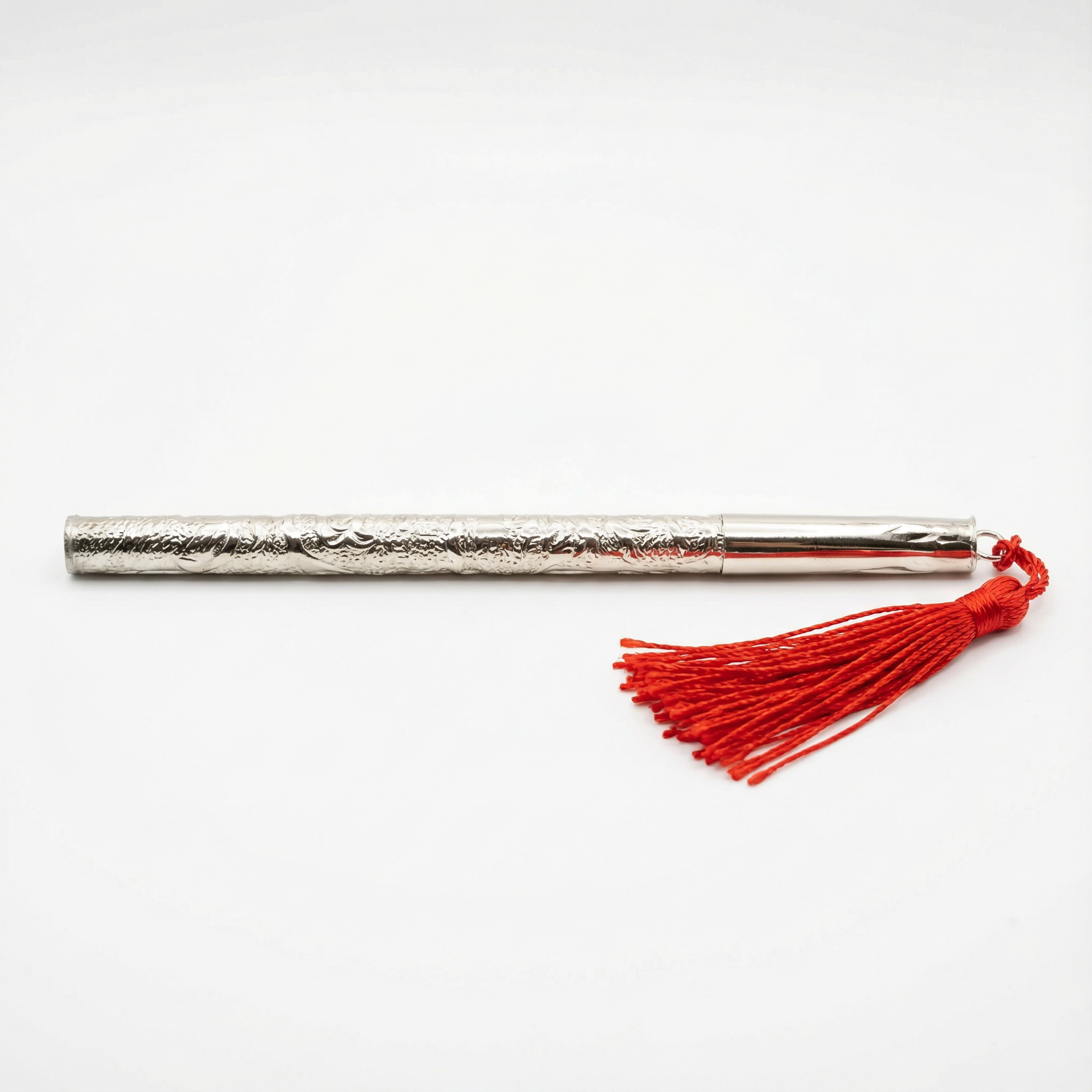 Stylo artisanal personnalisé – Housse gravée à la main